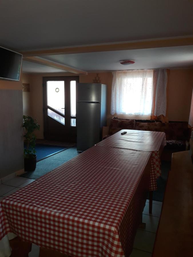 プライド Molnar Vendeghaz Bed & Breakfast エクステリア 写真