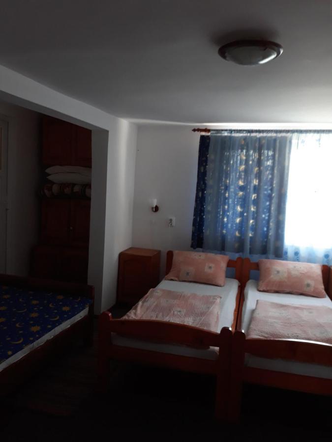 プライド Molnar Vendeghaz Bed & Breakfast エクステリア 写真